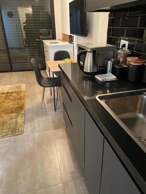 Lovely Flat In Tel Aviv 32 Leilighet Eksteriør bilde