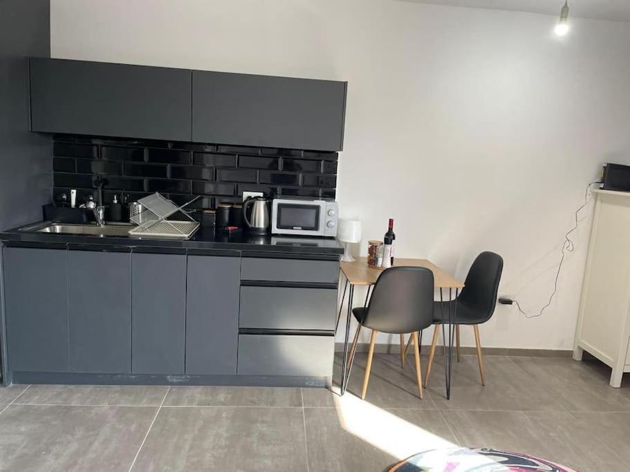 Lovely Flat In Tel Aviv 32 Leilighet Eksteriør bilde